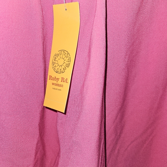 Ruby Rd. Womans Raspberry Colored Pants Size 24w - Picture 9 of 13